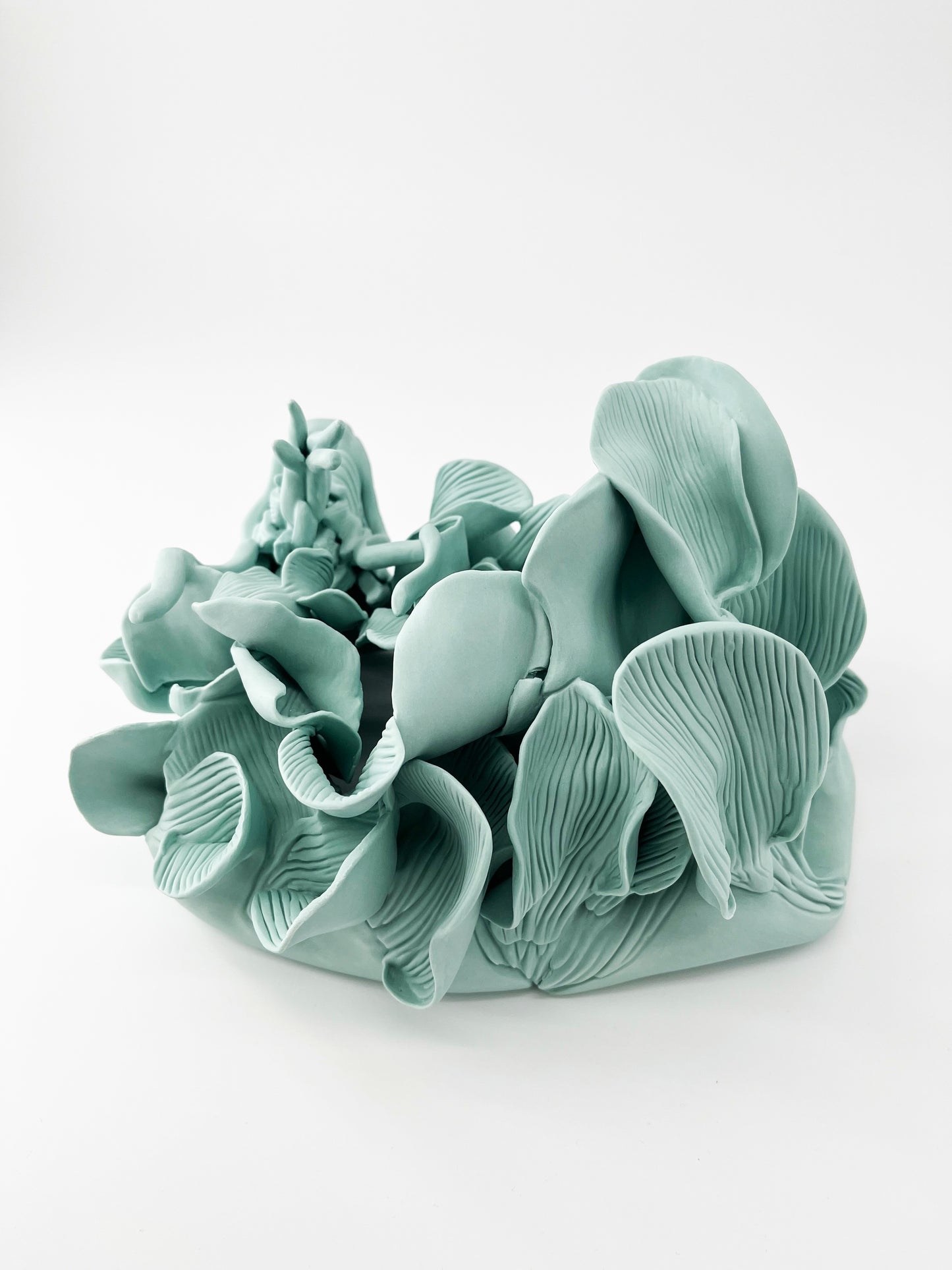Perle de sagesse- Sculpture en porcelaine Céladon- Pièce unique- Sarang Porcelaine