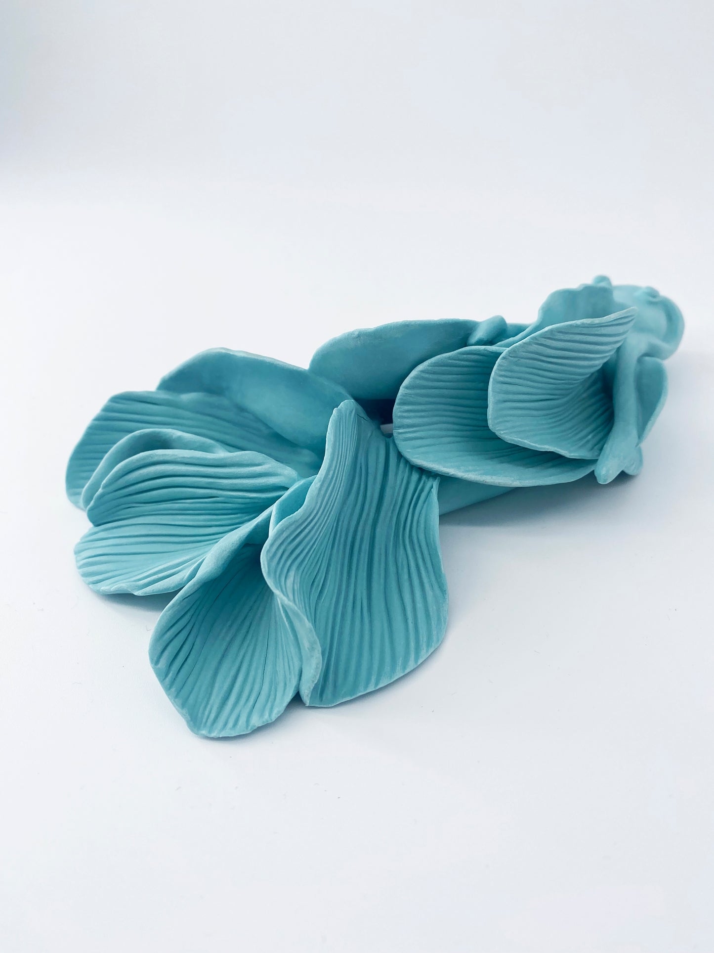 Carpe turquoise- Pièce unique en porcelaine - Sarang Porcelaine