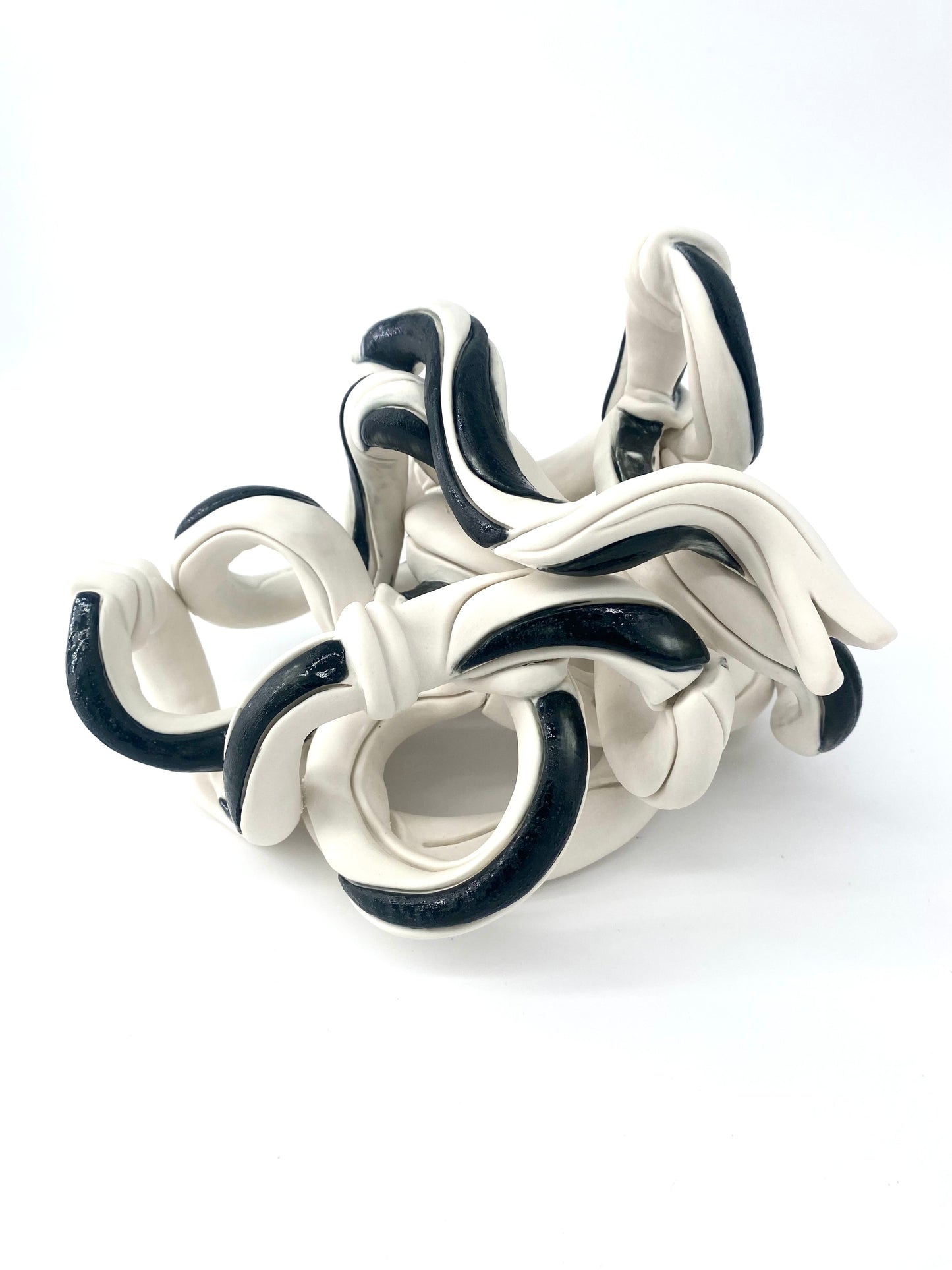 Serpent Nâga noir et blanc - Pièce unique en porcelaine - Sarang Porcelaine