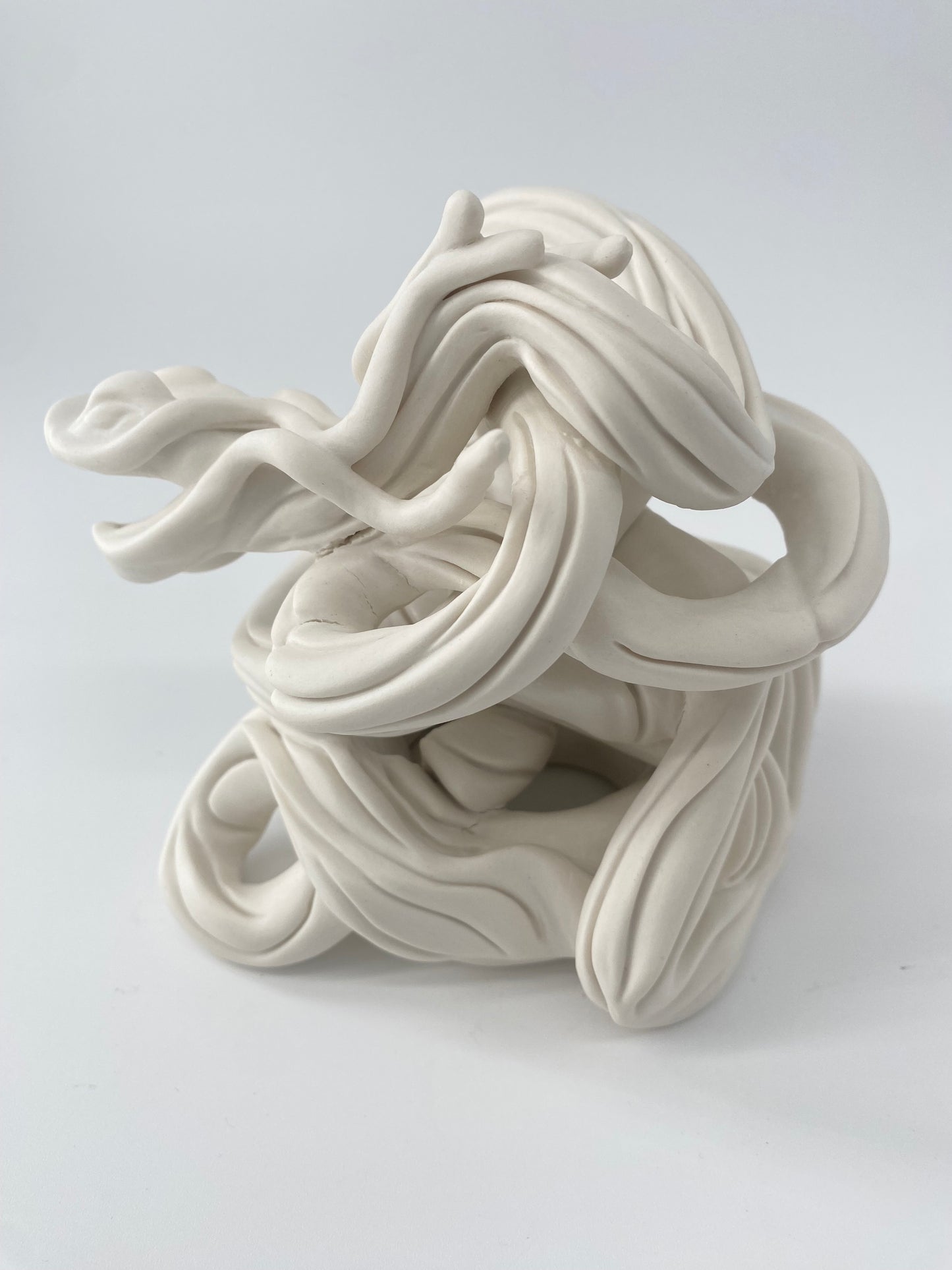 Serpent Nâga blanc - Pièce unique en porcelaine - Sarang Porcelaine