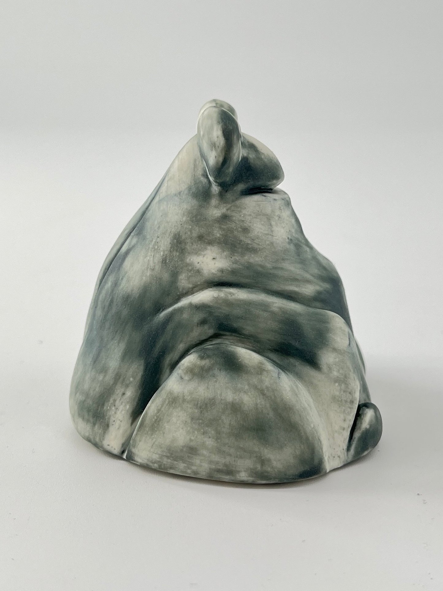 Serenity frog Aëla - Sculpture Grenouille zen en porcelaine