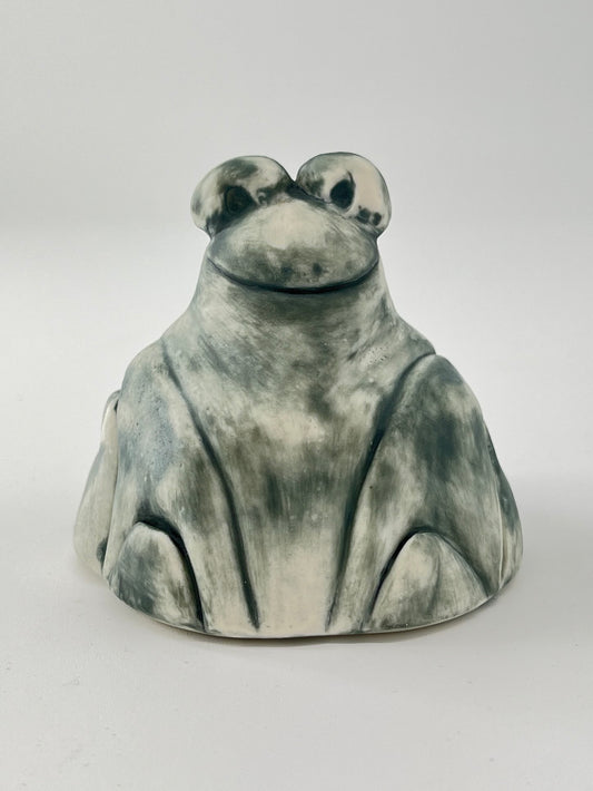 Serenity Frog Tara - Sculpture grenouille zen en porcelaine