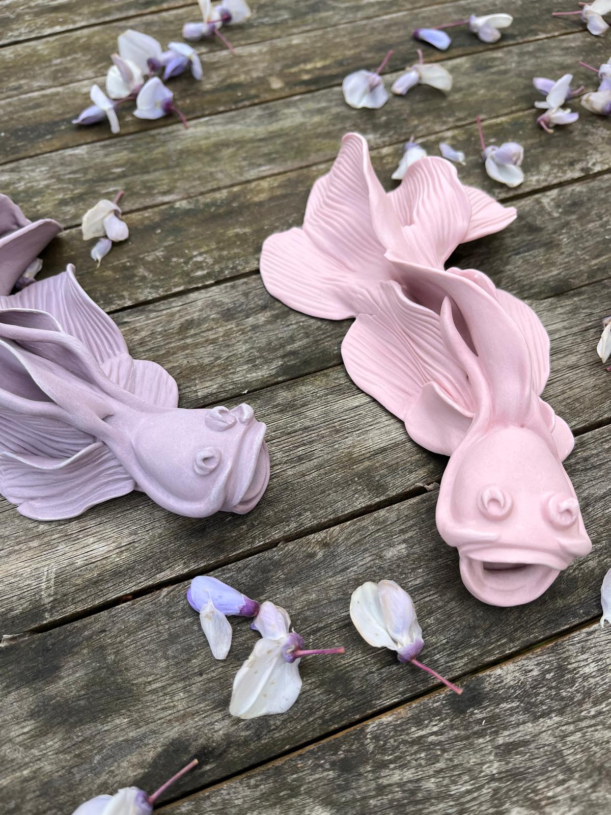 Carpe rose tutu- Pièce unique en porcelaine- Sarang Porcelaine