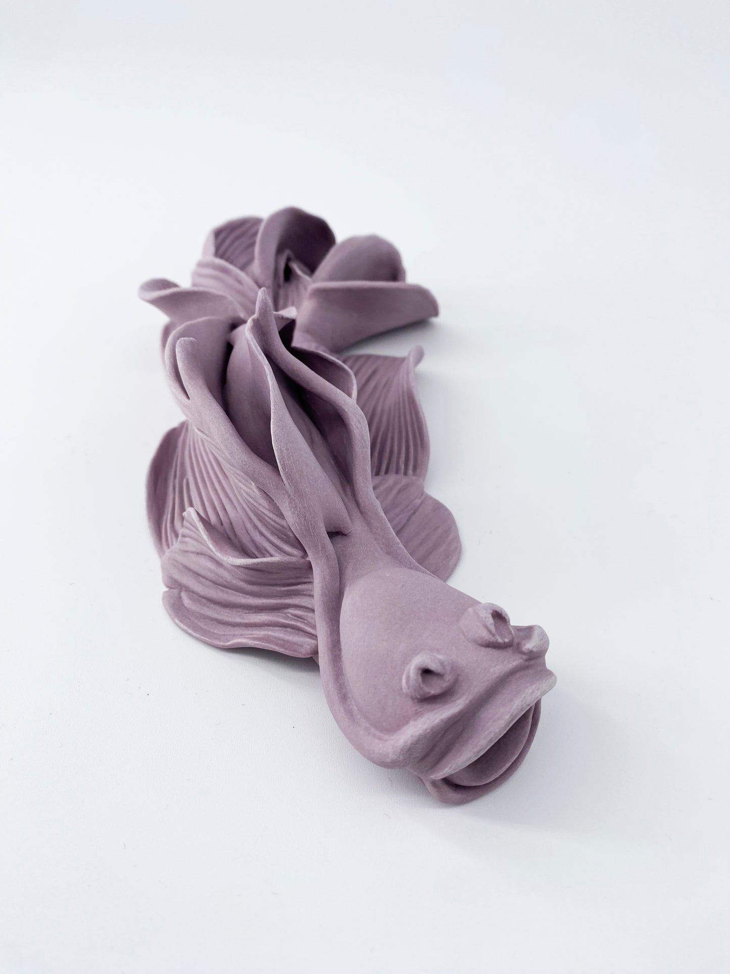 Carpe Glycine- Pièce unique en porcelaine- Sarang Porcelaine
